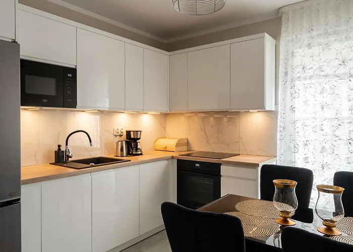Rentplanet - Apartamenty Braniborska II