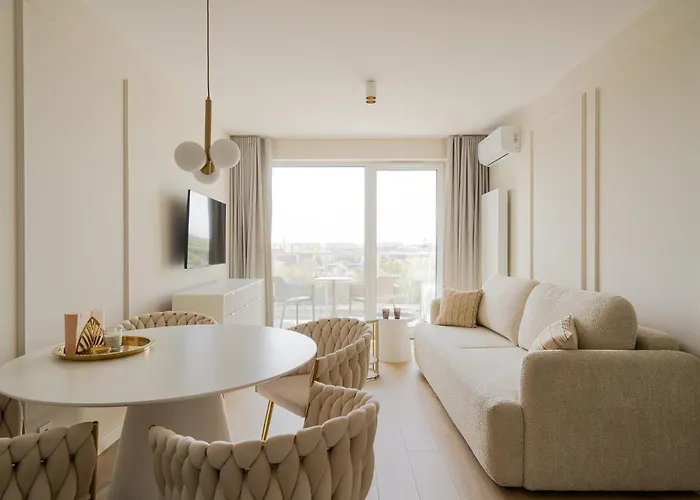 Rentplanet - Apartamenty Braniborska II